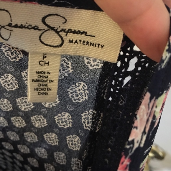 ‼️SOLD‼️Jessica Simpson Hanky Hem Maternity Blouse - Picture 12 of 13